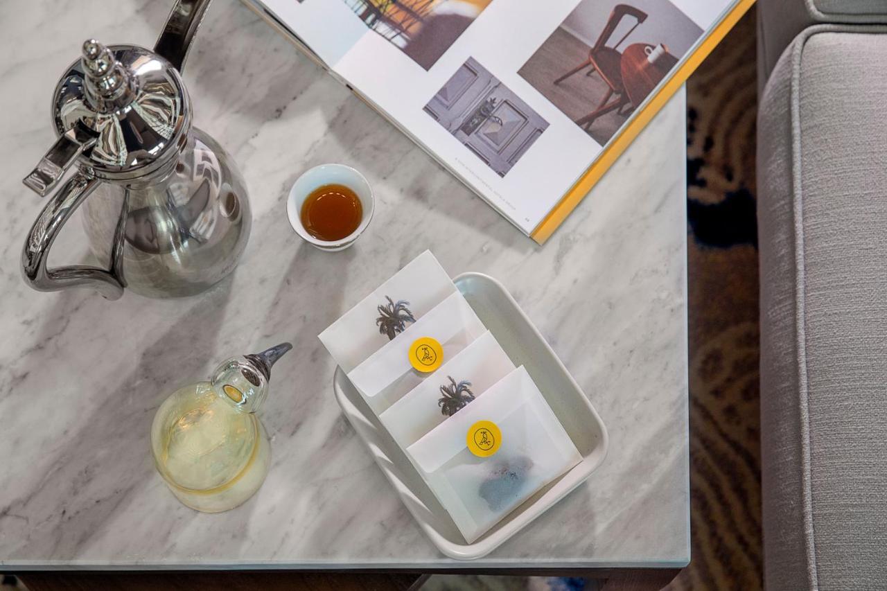 Voco Al Khobar By Ihg Hotel Екстериор снимка A set of three tea bags