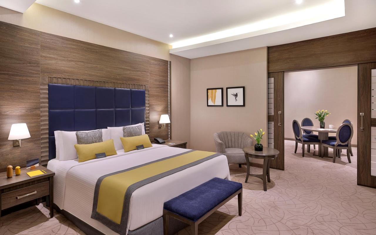 Voco Al Khobar By Ihg Hotel Екстериор снимка Suite